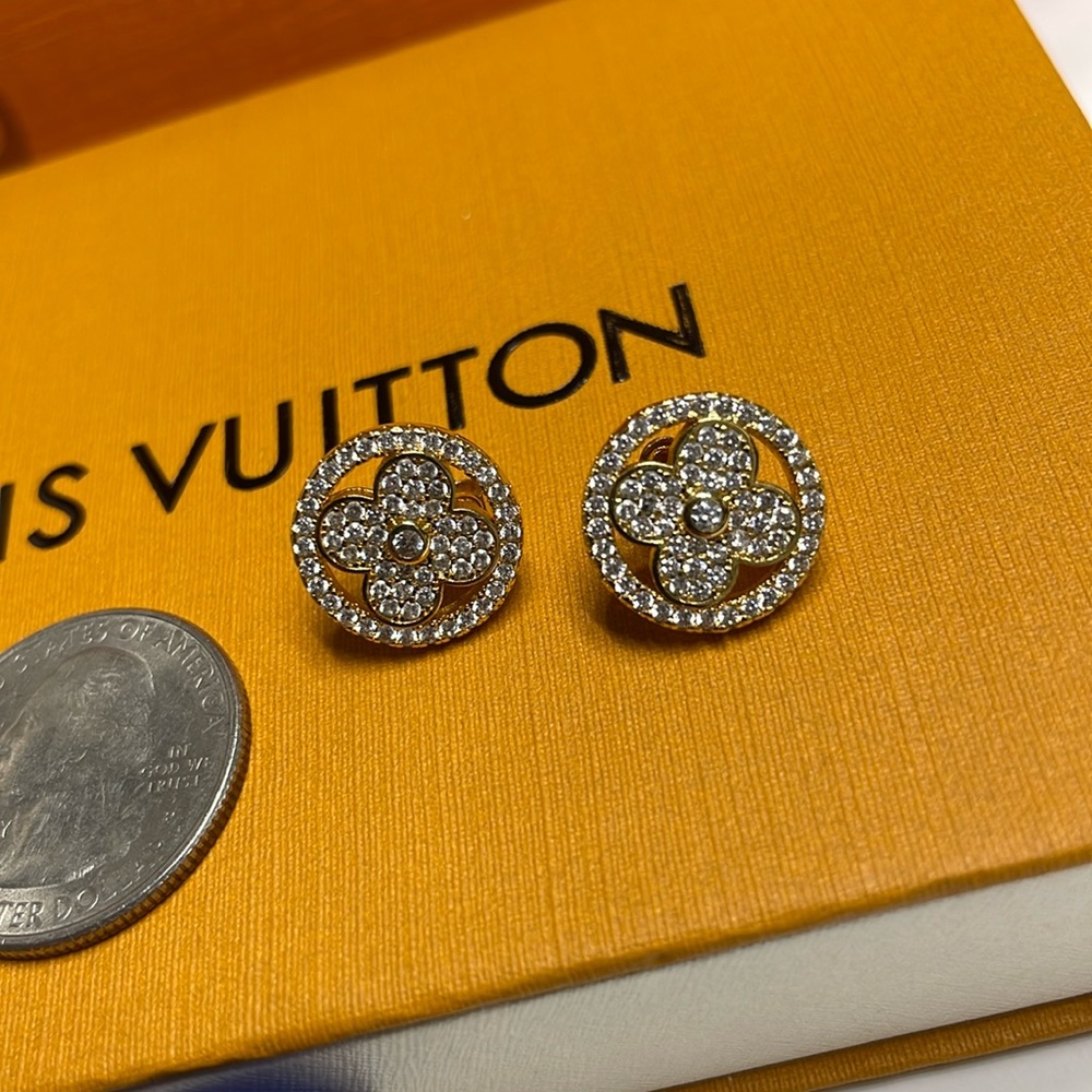 New!  Louis Vuitton Earrings!